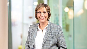 Dr. Helga Gennen