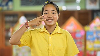 Ihre Patenschaft in Thailand unterstützt unsere Arbeit vor Ort. Beispielsweise bei HIV-Aufklärungskampagnen. © Plan International Ihre Patenschaft in Thailand unterstützt unsere Arbeit vor Ort. Beispielsweise bei HIV-Aufklärungskampagnen. © Plan International