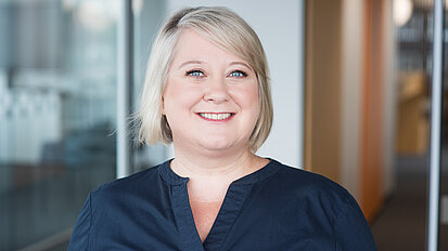 Portrait Dagmar Löffler, Ansprechpartnerin Nachlässe bei der Stiftung Hilfe mit Plan