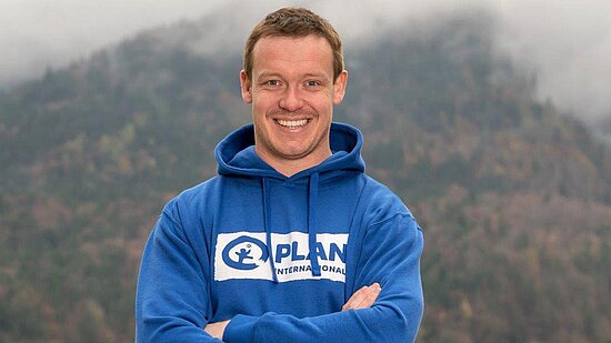 Felix Loch unterstützt Plan International