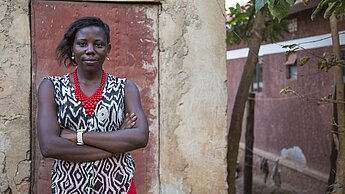 Sophie aus Uganda kämpft gemeinsam mit Plan International für die sexuellen und reproduktiven Rechte von Frauen. © Plan International/Zute Lightfoot