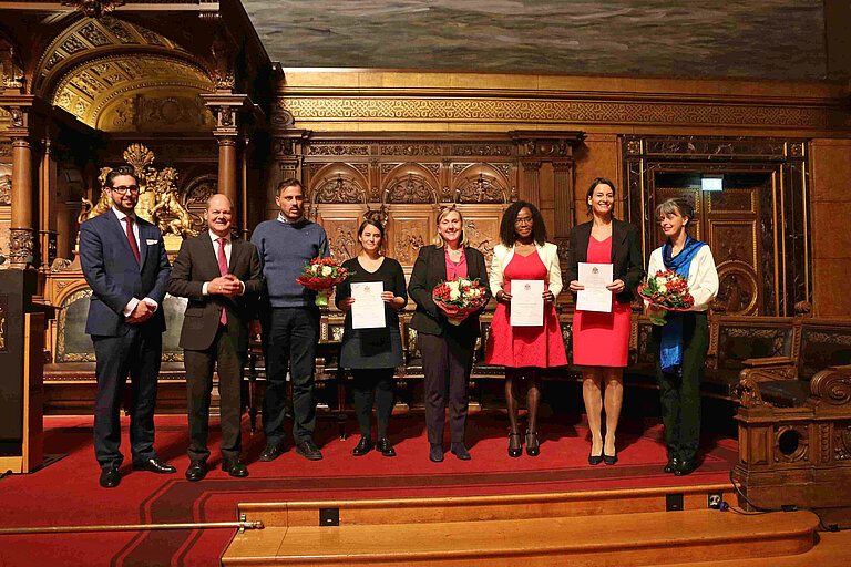 Hamburger Stiftungspreis für das Projekt "Change Plus - Mädchen aktiv schützen" gegen weibliche Genitalverstümmelung