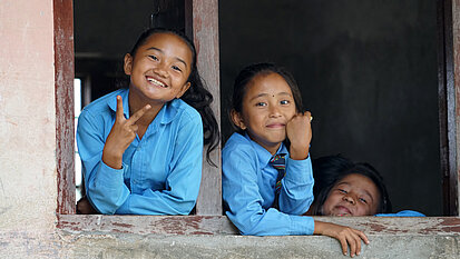 Wir fördern in unseren Programmländern wie hier in Peru den Zugang zu Bildung, damit Kinder dem Risiko von Kinderarbeit entgehen können.