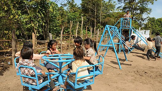 Spielplätze für Kindergärten in Kambodscha
