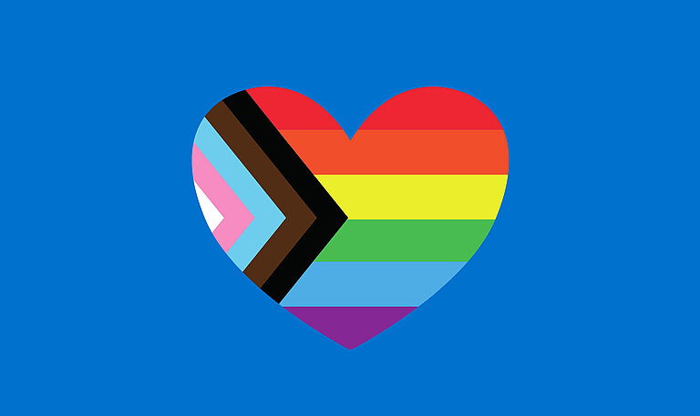 Die Queer-Flagge ist herzförmig auf einem blauen Hintergrund abgebildet
