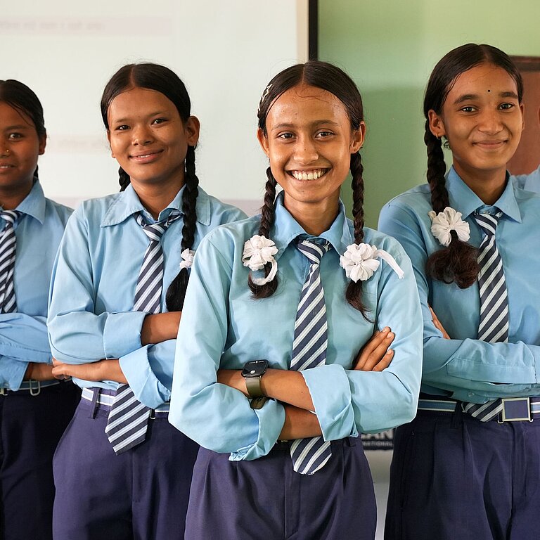 Schulklasse aus Nepal