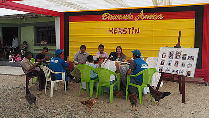 Mittagessen bei der Familie von Carlos. Mittagessen bei der Familie von Carlos.