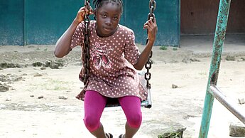 Hawa, 11 Jahre alt (Bild: Plan) Hawa, 11 Jahre alt (Bild: Plan)
