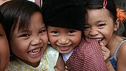Plan Spenden Mädchen helfen