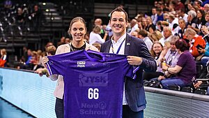 Die SG Flensburg-Handewitt unterstützt die #GirlsGetEqual-Kampagne von Plan International (@Ingrid Anderson-Jensen) Die SG Flensburg-Handewitt unterstützt die #GirlsGetEqual-Kampagne von Plan International (@Ingrid Anderson-Jensen)