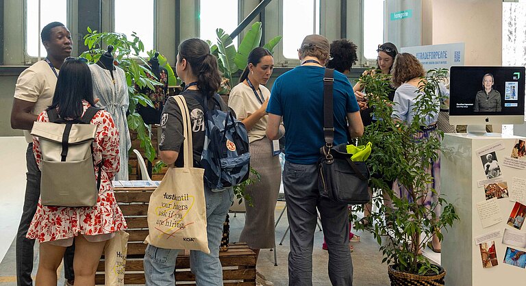 Viel Publikumszuspruch erhielt der Plan Shop beim Greentech Festival 2022 mit seinem Angebot „Trade for Peace“