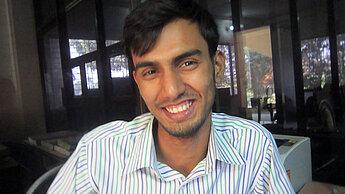 Mit 20 Jahren ist Shamol erster digitaler Unternehmer Gazipurs.