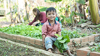 In Phase II unseres Projektes "Mangelernährung verhindern" konzentrieren wir uns besonders auf die Gesundheit und Förderung für Kinder bis sechs Jahre. © Plan International