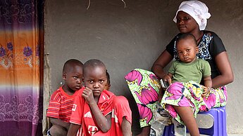 Malaria in Afrika Malariaschutz und Malariavorsorge für Kinder in Afrika und Asien.