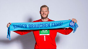 Der DHB und Jogi Bitter unterstützen "Sinnvoll schenken". Der DHB und Jogi Bitter unterstützen "Sinnvoll schenken".