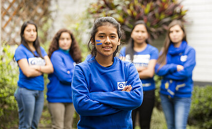 Zeitgemäße Rollenbilder! Eine Forderung der Girls Get Equal Kampagne. © Plan International / Andrés Nolasco