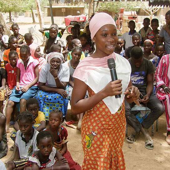 Maedchen in Burkina Faso