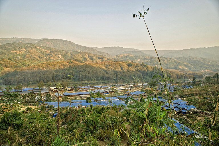 gefluechteten-lager-in-den-bergen-von-kachin
