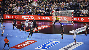 Plan ist Charity-Partner der EHF Champions-League