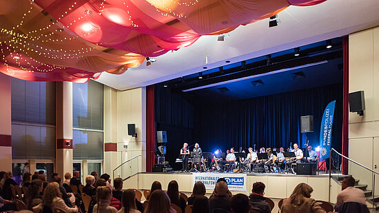 Regensburg Benefizkonzert zum Welt-Mädchentag 2022