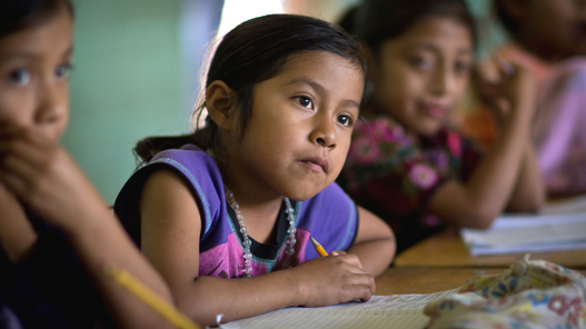 Ausstattung für Schulen in Guatemala