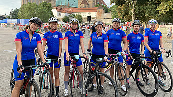Plan International unterstützte als Charity-Partner der Deutschland Tour 2019 unter anderem ein Frauen-Team auf der Etappe rund um Erfurt.