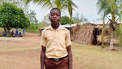 Der 13-jährige Cephas aus Ghana erzählt, wie er gegen das Stigma der Menstruation kämpft.