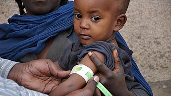 Ein Großteil der Kinder ist unterernährt, es fehlen Lebensmittel und Medikamente. © Plan Internation
