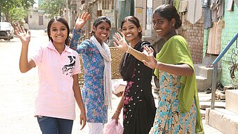 Unser Projekt hilft Mädchen in Indien, ein finanziell unabhängiges Leben zu führen.