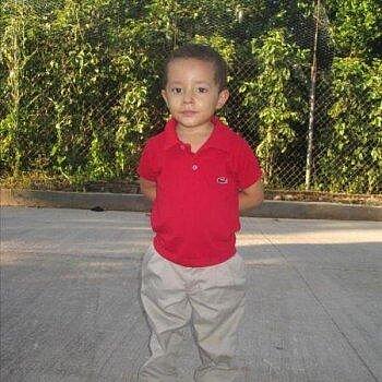 Oscar Alejandro Marquez, El Salvador Oscar Alejandro Marquez
