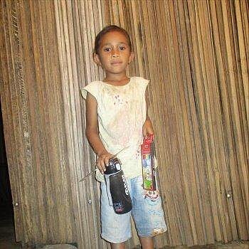 Sinadria Noi Pereira Dos