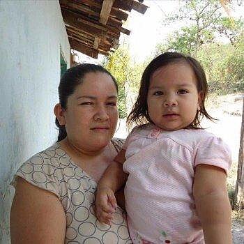 Isis Luana Trochez