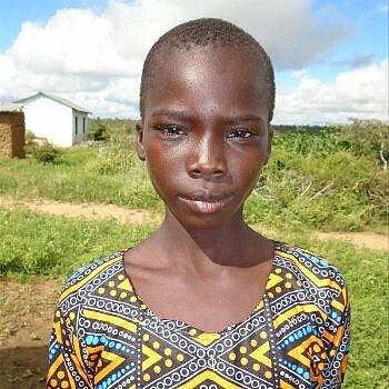 Chizi Nyamawi, Kenia Chizi Nyamawi