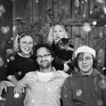 Doris, Tom, Max und Anni W.