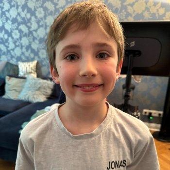 Jonas V.