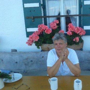 Birgit W.