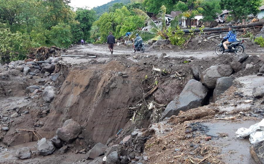 Banjir besar di Indonesia dan Timor Leste